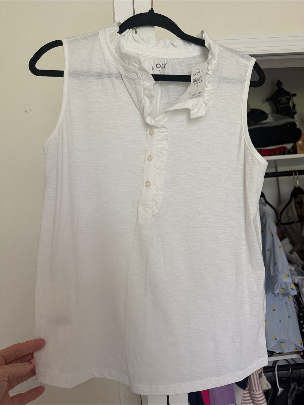 LOFT White Ruffle Collar Sleeveless Blouse